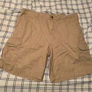 Men’s Columbia Cargo Shorts sz 40